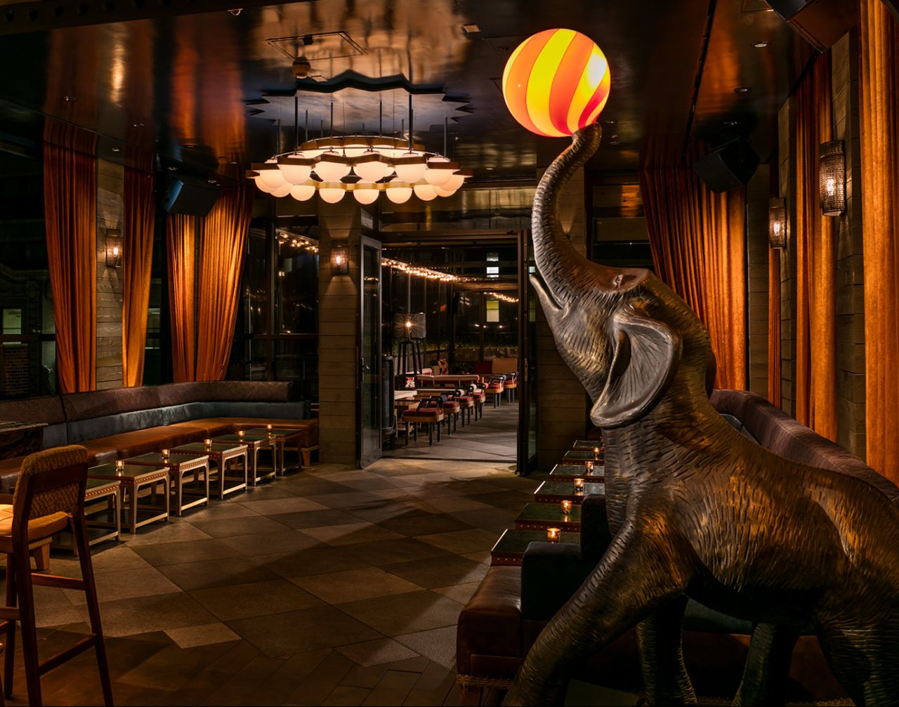 Magic Hour Rooftop Bar & Lounge - Elephant Room